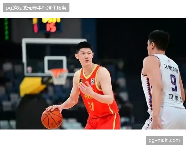 胡金秋在内线发挥中流砥柱作用，其高低位策应是广厦阵地进攻核心